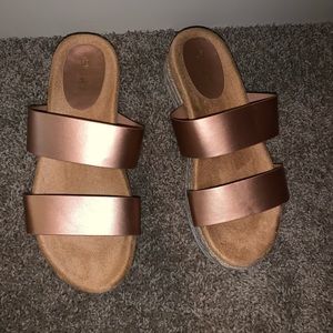 Rose gold memory foam platforms size 10